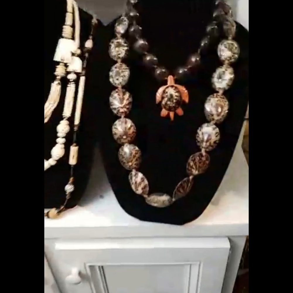 Elegant Black and Brown Shell Beaded Necklace Combo